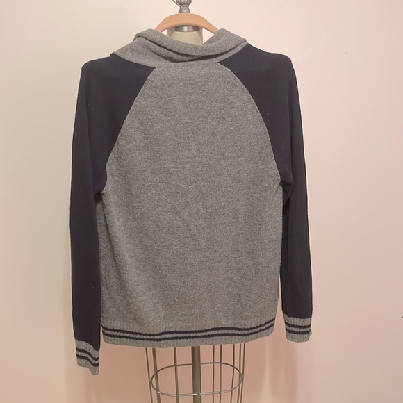 Mens Sweater Gray & Navy Sz Medium Frederik Anderson Copenhagen - Picture 3 of 6